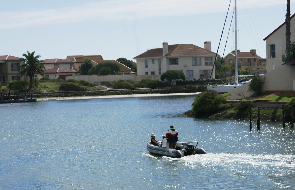Le Marina B&B Velddrif Bagian luar foto