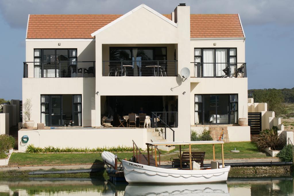 Le Marina B&B Velddrif Bagian luar foto