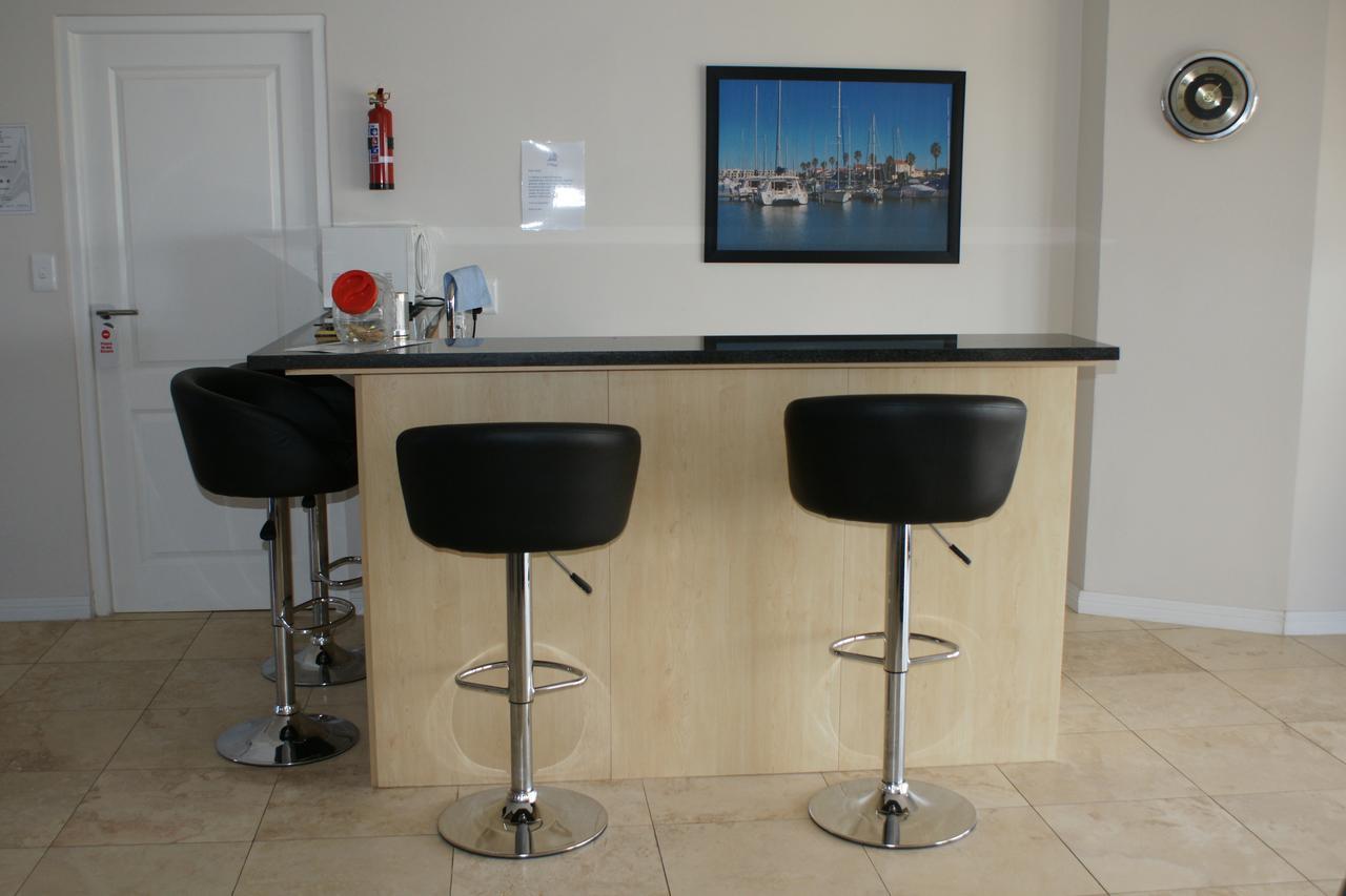 Le Marina B&B Velddrif Bagian luar foto